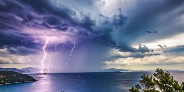 Iza 16 sati slijedi olujno nevrijeme, evo što možete očekivati!