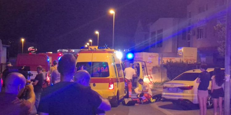 Jedan vatrogasac ozlijeđen, drugome pozlilo tijekom gašenja požara u Zadru