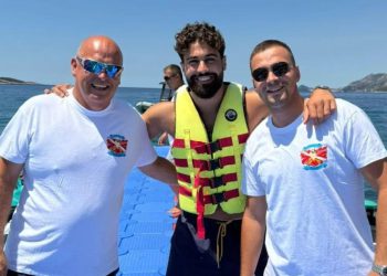 Joško Gvardiol na odmoru u Cavtatu: Posjetio poznati ronilački centar i razveselio domaćine