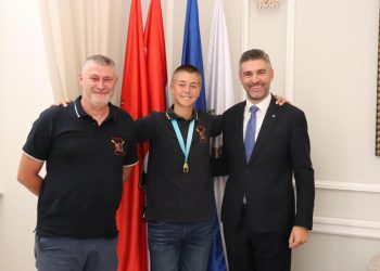 Juniori VK Neptun na prijemu kod Frankovića