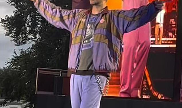 Justin Timberlake iskričava zabrinutost zbog ‘umornog’ pojavljivanja uoči završne emisije World Tour, jer fanovi nagovaraju ‘potreban mu je pauza’ slijedeći niz „minimalnih minimalnih, usana“ nakon što zahtijeva povrat povrata