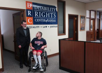 Kako ADA navršava 35 godina, grupe koje se bore za prava invaliditeta mogle bi vidjeti kako su njihovi savezni dolari provalili