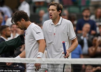 Kako je *** kuća ‘Cam Norrie može pobijediti Carlosa Alcaraza: Posljednji Brit Standing je Wimbledon veliki trgovac namotavanju … Čak i ako ga Tim Henman napiše