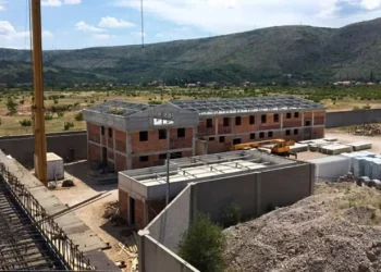 Kašnjenja, neplanirane nabave i izostanak dokumentacije: Što se događa s gradnjom KPZ-a Mostar ?