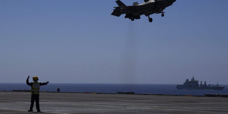 Kinezi upali u sporne vode, a SAD prvi put rasporedio avione F-35 na Filipinima. Evo što slijedi