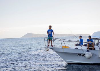 Komiža pokazala snagu zajedništva kroz Zalogaj velikog mora