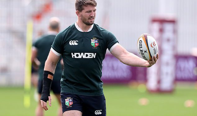 Lavovi koji su postavili odabir velikog imena snub dok Andy Farrell vraća Tom Curry u svom timu koji dominira irski za prvi test protiv Australije