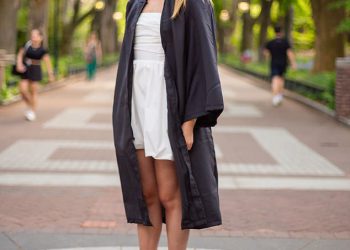 Lia Thomas ‘suigrač otkriva’ seksualno uznemiravanje ‘koju je izdržala tijekom “topless” tuševa svlačionice s trans plivačem