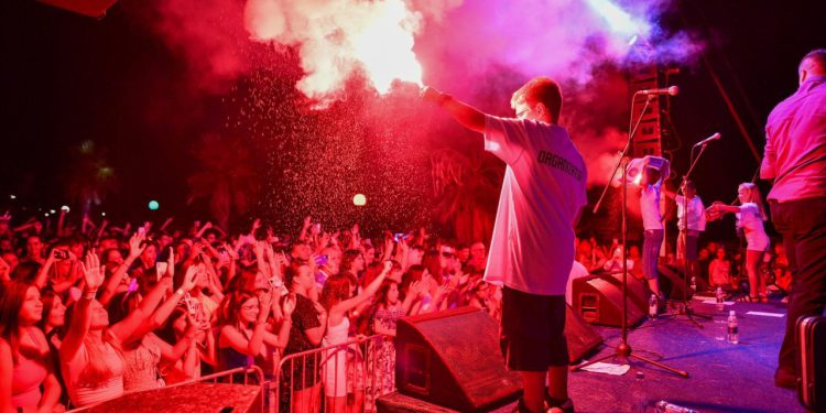 Libertasova linija vozit će do ranih jutarnjih sati: harmonikom na Noć Dubrovačkog primorja