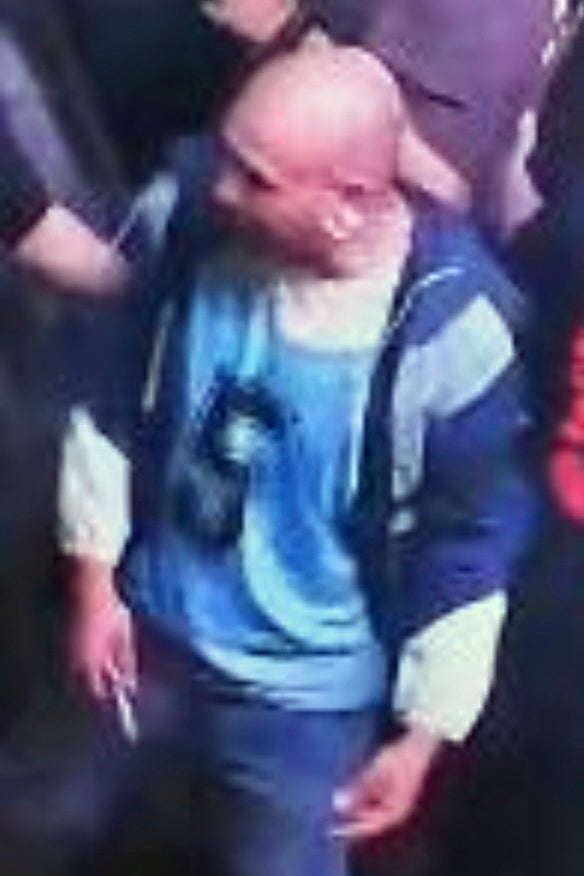 Prolaznici su napali vozača i tijekom borbe, muškarac, na slici, optužen je da je izvukao pištolj i pucao Ramirez jednom u donjem dijelu leđa