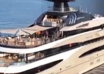 Magic Johnson, Dream Super Yacht u Capri