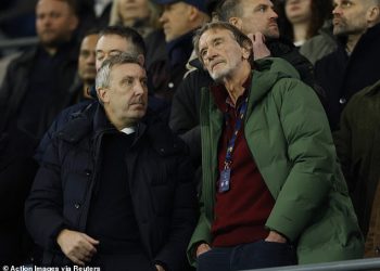 Man United osoblje pogodilo je još jednim valom otvođenja dok klub traži preuređuju izviđačku mrežu nakon godina lošeg zapošljavanja