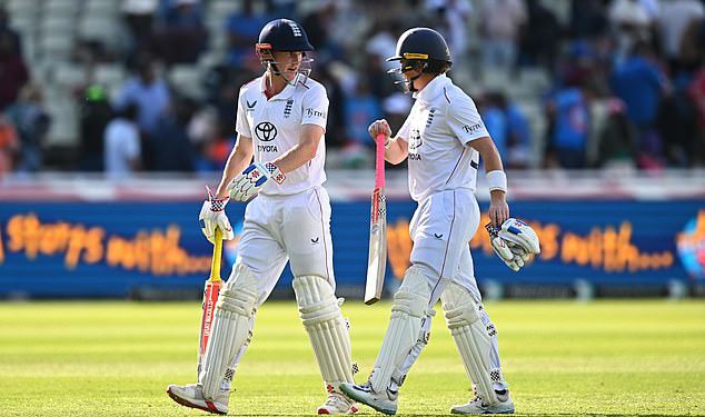 Marcus Trescothick priznaje da bi izvlačenje bio dobar rezultat za Englesku, jer izgledaju da povuku svjetsko -rekordnu potjeru – ali Indija se ne brine