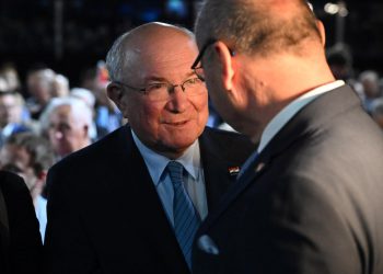 Mate Granić o Srebrenici: Demirel je bio suznih očiju, nikad nisam vidio tako tužnog čovjeka. Molio je Tuđmana da Hrvatska pomogne Bošnjacima