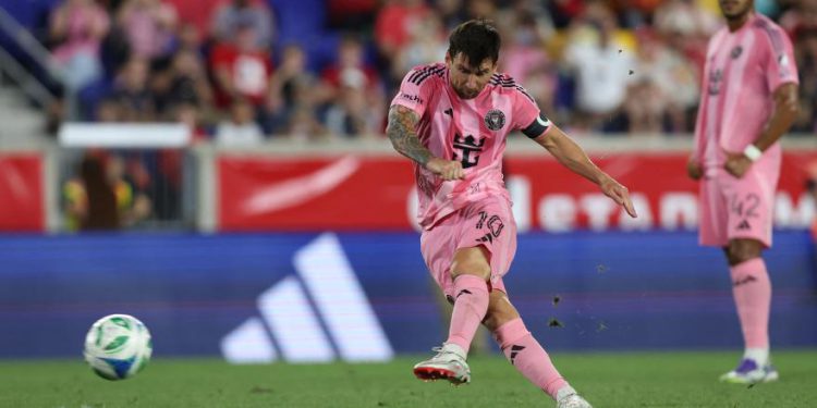 Messi, Brace i pretezanje na CR7! Dva senzacionalna cilja s Inter Miamiju