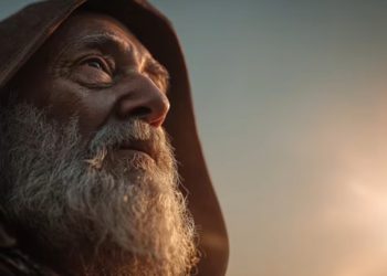 Moćne riječi svetog Šarbela o molitvi i zaštiti obitelji od zloga