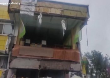 Moment masivni potres udara Rusiju uhvaćena na kameri | Vijesti