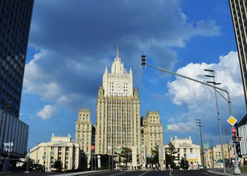 Moskva odbacuje Putin-iranski nuklearni zahtjev američkog medija-RT Rusija i bivši Sovjetski Savez