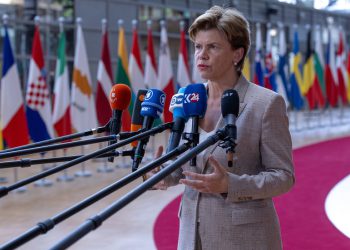 NATO država poziva Trumpa da odmah sankcionira Rusiju – RT World News