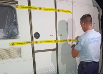 NEMA VIŠE LABAVO – U Umagu zapečaćeno šest objekata zbog nelegalnog kampiranja!