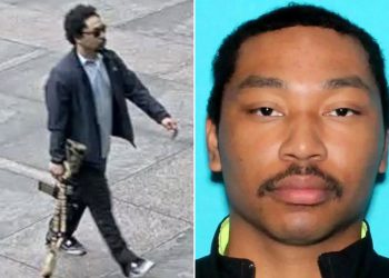 NYC pucanje najnovije: Trump dijeli komentare na ‘lukavi luđak’ koji je napao uredsku zgradu Manhattana i odaje počast poginulom časniku NYPD -a