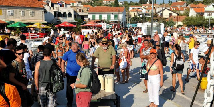 Na Kapriju počela 19. Bodulska pripetavanja: Jadrijaši kolo vode!