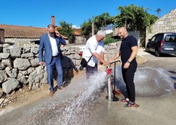 Na to se čekalo desetljeće! Potekla voda u naseljima Zamaslina, Konštari i Broce