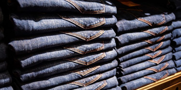 Najpoznatiji američki proizvođač traperica zatvara distributivni centar, stotine ljudi ostaje bez posla