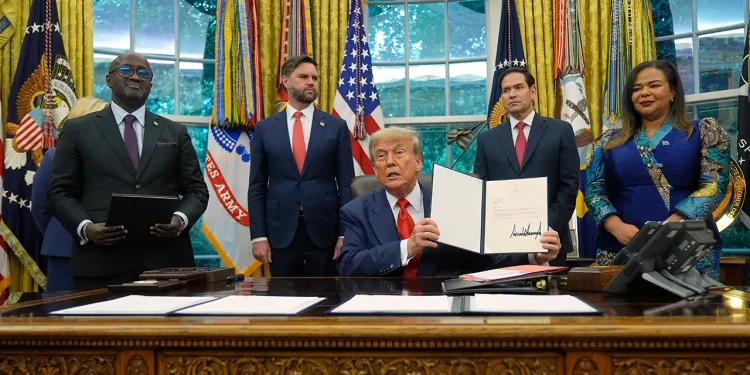 Nakon afričkog mirovnog uspjeha, Trump je pozvao da se riješi zaboravljeni Sudanski rat