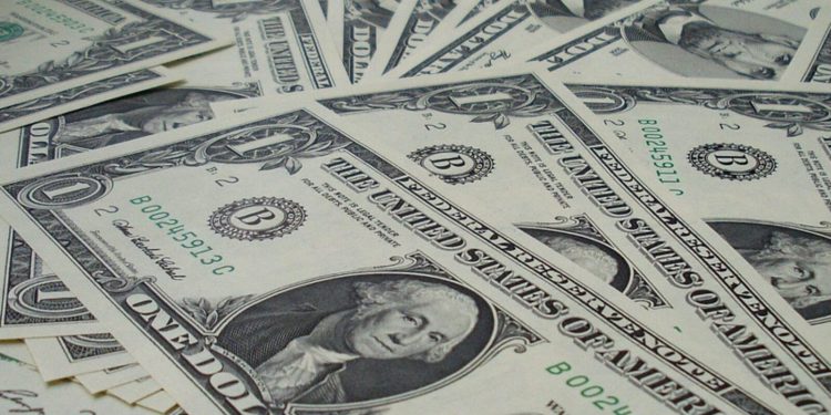 Nakon više od tri godine: Dolar pao na najniže razine