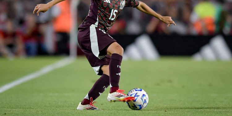 Naslov s reprezentacijom u dobi od 16 godina: Gilberto Mora bolji od Yamala i Peléa