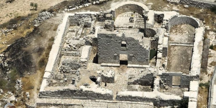 Navodi požara crkve na zapadnoj obali “činjenično netočno”, kaže izraelska policija