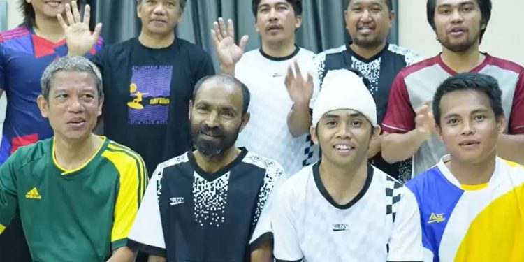 Ne poslujte s Izraelom, sve ćemo vas potopiti, a pogledajte i kako je pomorcima s potopljenog broda kod nas dobro!