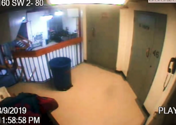 Nedostaju minute u Epstein zatvoru Video goriva nagađa o njegovoj smrti – RT World News