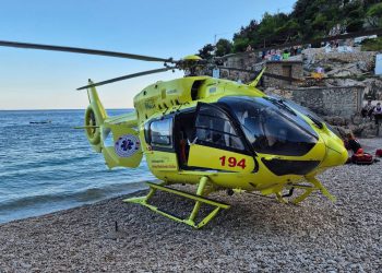 Njemački turist skakao sa 17 metara visine i umalo poginuo