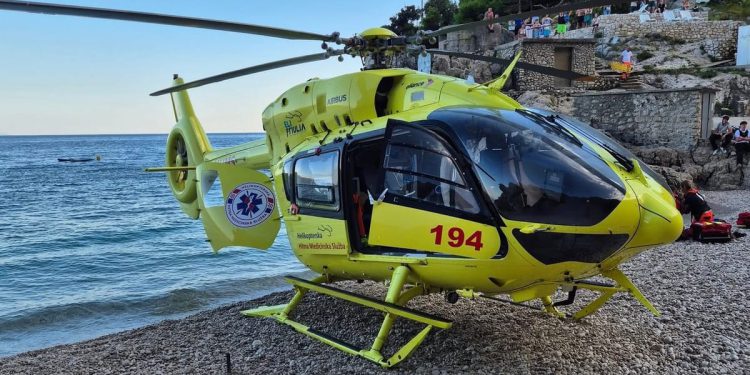 Njemački turist skakao sa 17 metara visine i umalo poginuo