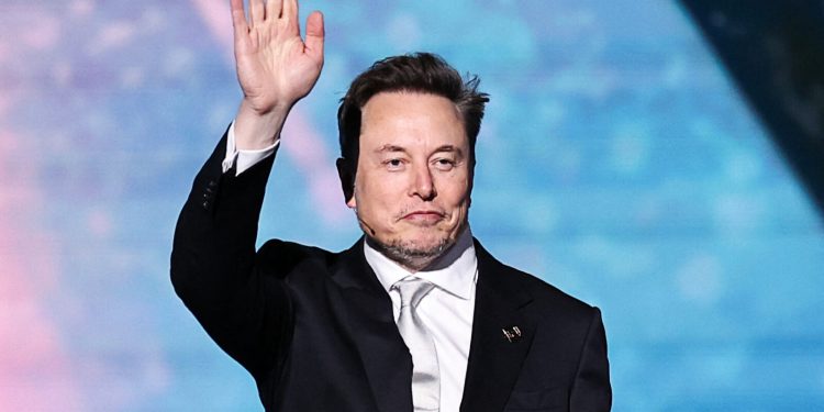 Nova Muskova politička avantura košta Teslu, dionice u padu, investitori uznemireni