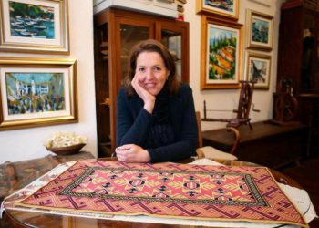 Nova karijera naše akademske slikarice: ‘Uzgajam dudove svilce, pa znate li za što se sve koristila svila!?‘