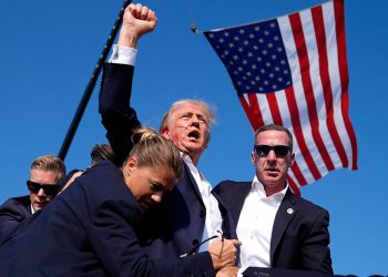 Novinar koji je bio svjedok Trumpa kako puca u Butleru dijeli priču u novoj knjizi