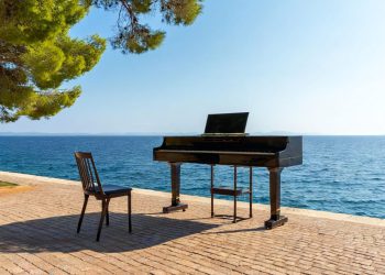 OTKRIVAMO Cirkus oko Olivera – Organizator državi nije platio više od sto tisuća eura za pomorsko dobro, u javnom pozivu ugostiteljima, općina Vela Luka uvjetuje jednu pivovaru!