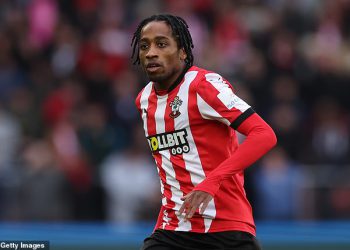 Ole Gunnar Solskjaer’s Besiktas povlači utikač na Kyle Walker -Peters Transfer and Offer Furious Alat – s branič sada postavljen za Move Premier lige