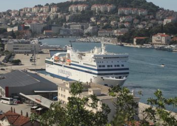Otkazuje se linija Dubrovnik-Bari, evo gdje je preusmjeren brod Dalmacija