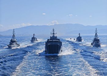 POGLEDAJTE SPEKTAKL NA MORU: U Splitu se HRM pripremala za mimoplov povodom 30. obljetnice “Oluje”