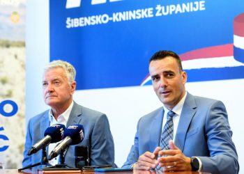 Paško Rakić politički zanat učio je od Željka Burića. Uskrsnuo je njegov ‘hodajući kolegij’ iz prvog mandata