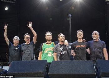 Pearl Jam šokira obožavatelje dok otkrivaju odlazak voljenog bubnjara Matta Camerona