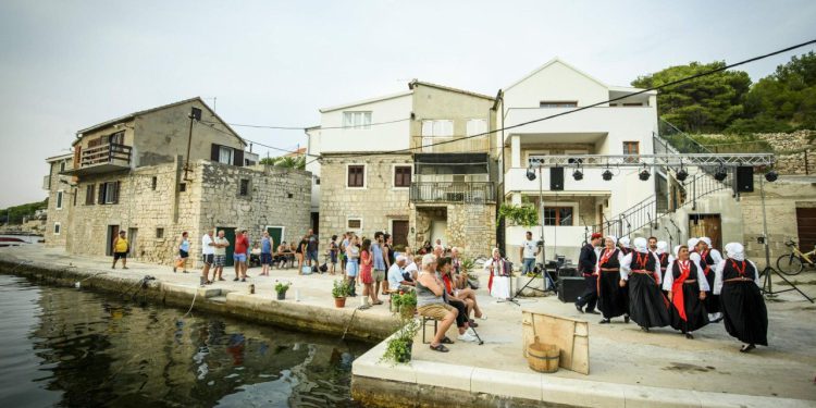 Počinje deveto Žirajsko kulturno lito: Histrioni će doploviti besplatno!