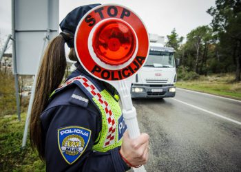 Policija 35-godišnjaku “zaključila” ljetovanje: uhićen je sinoć u Viru, mogao bi ostati u zatvoru dva mjeseca!