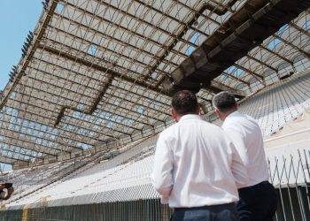 Poljud na udaru oluje: oštećen krov, poplava i požar na stadionu