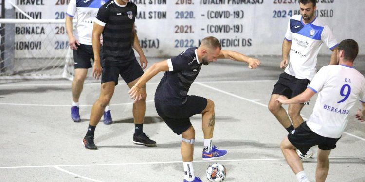 Polufinalni dan Dubrovnik kupa: ‘U Gružu ima puno svetih mjesta i taj dio grada treba razumjeti, a igralište je sigurno mjesto koje ima dušu’