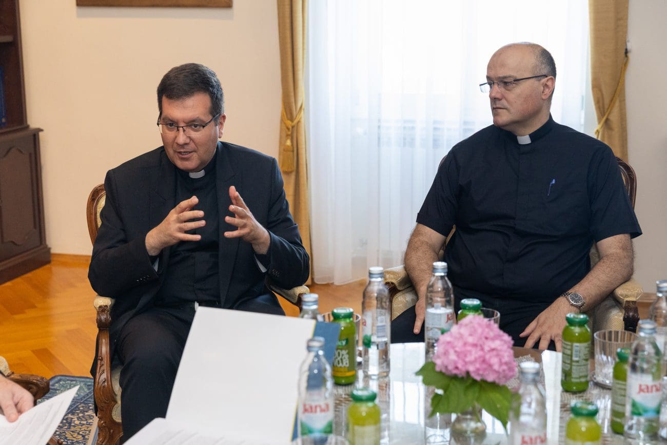 Posjet gradonacelnika nadbiskupu 6